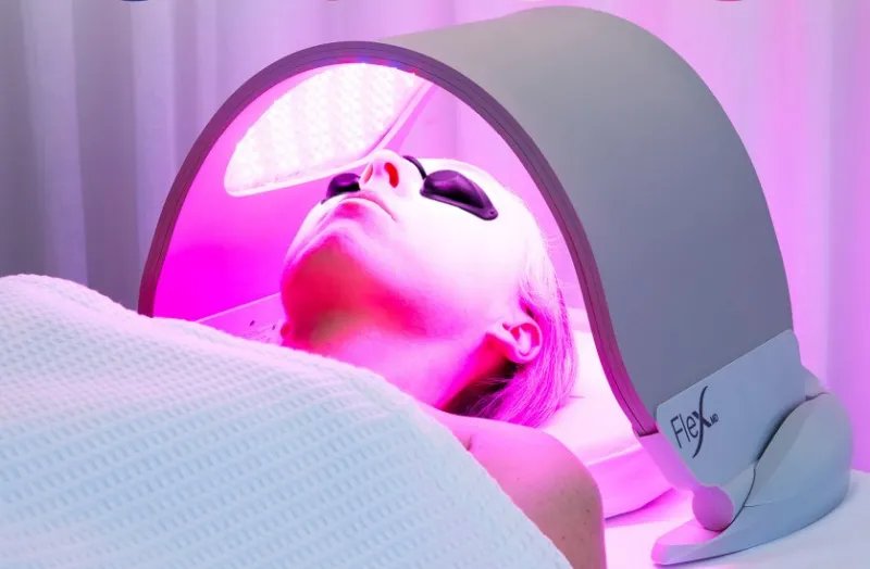 DERMALUX FLEX MD: Dispositivo LED per il ringiovanimento della pelle, acne e cicatrizzazione. DERMALUX FLEX MD: Dispositivo LED per il ringiovanimento della pelle, acne e cicatrizzazione.